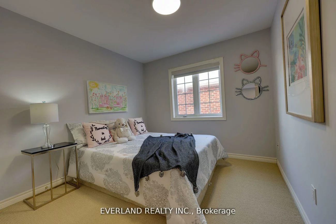 9, Woodgrove, Angus Glen, Markham