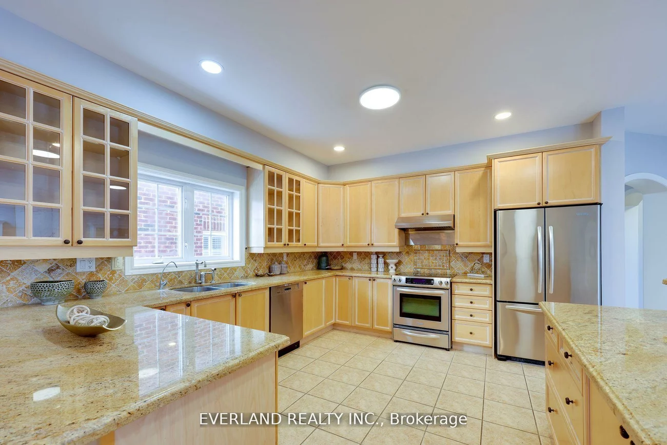 9, Woodgrove, Angus Glen, Markham