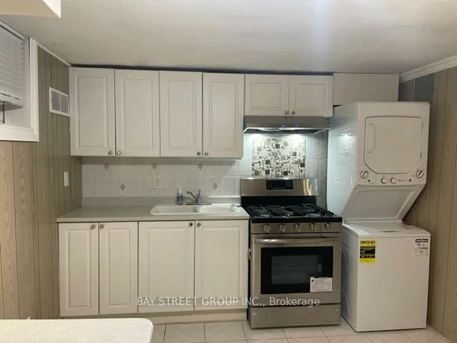 10, Coral Harbour, Bayview Fairway-Bayview Country Club Estates, Markham