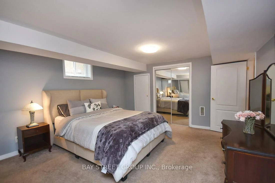 10, Coral Harbour, Bayview Fairway-Bayview Country Club Estates, Markham