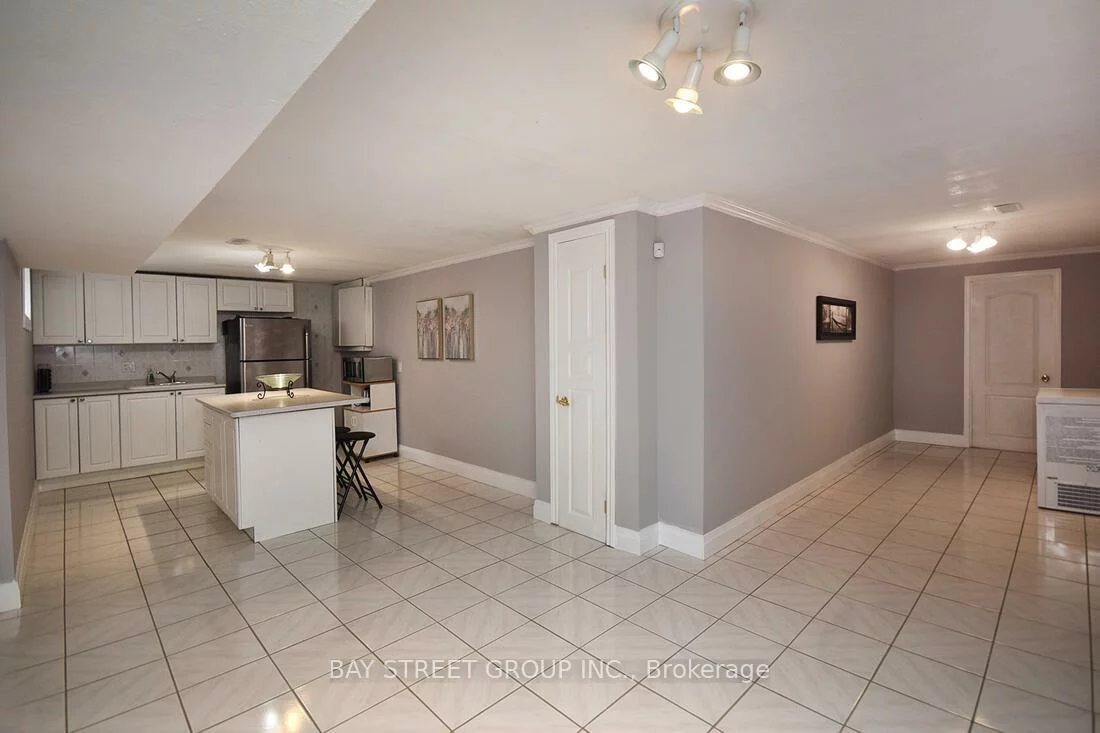 10, Coral Harbour, Bayview Fairway-Bayview Country Club Estates, Markham
