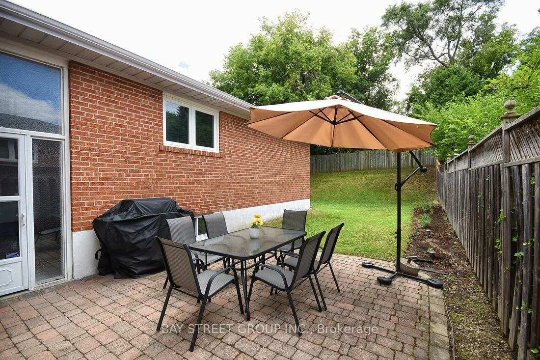 10, Coral Harbour, Bayview Fairway-Bayview Country Club Estates, Markham