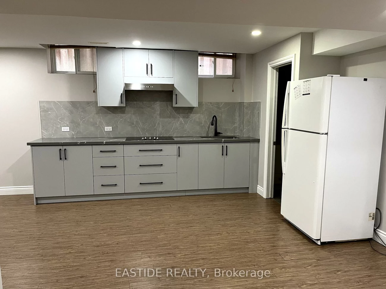 29, Quantum, Middlefield, Markham