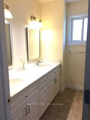 4, Ashland, Sherwood-Amberglen, Markham