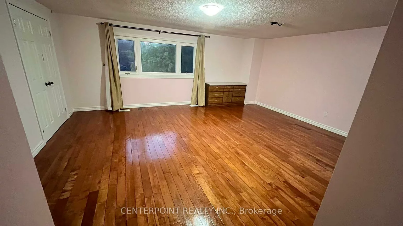 68, Neeland, Milliken Mills East, Markham