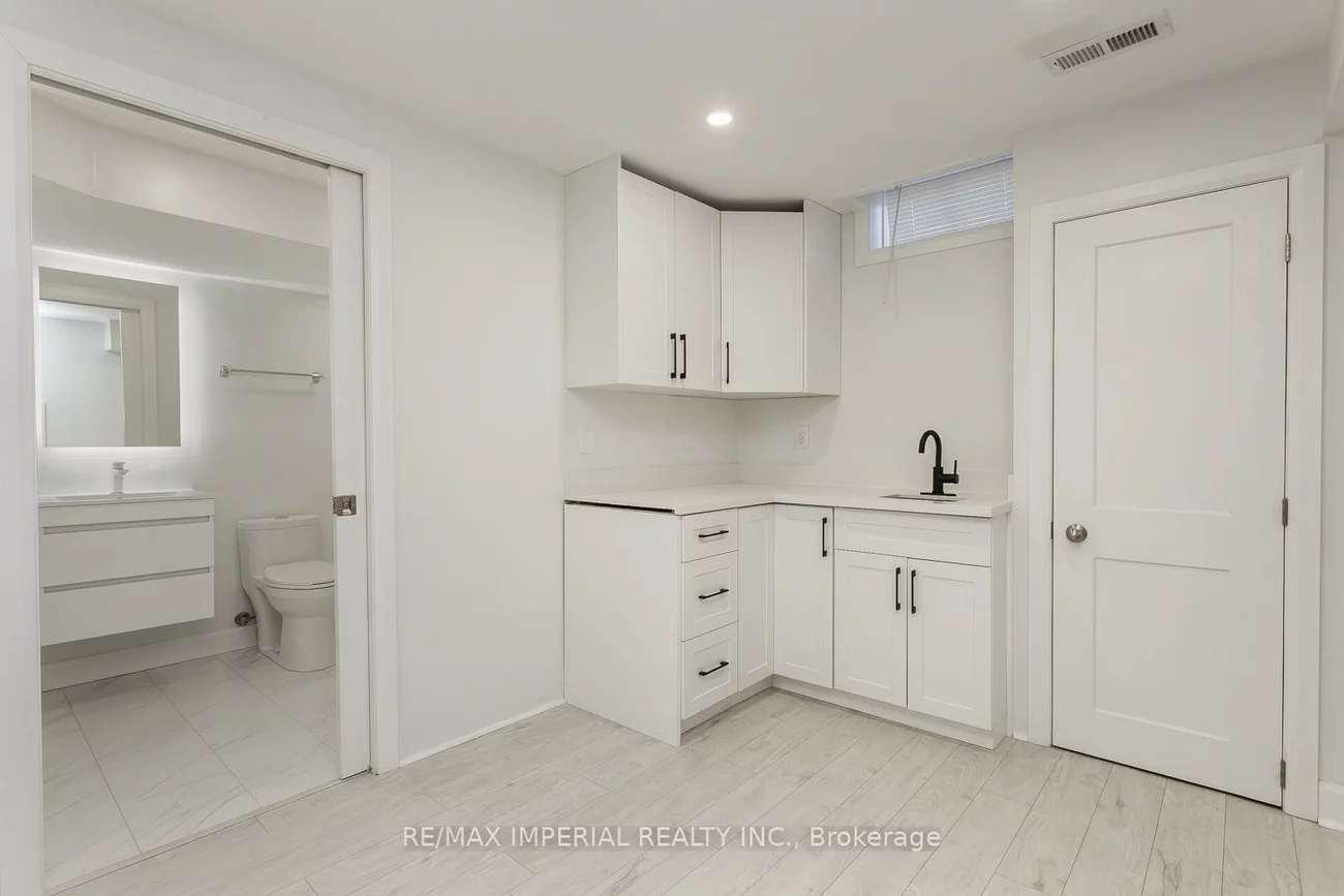 69, Vettese, Box Grove, Markham