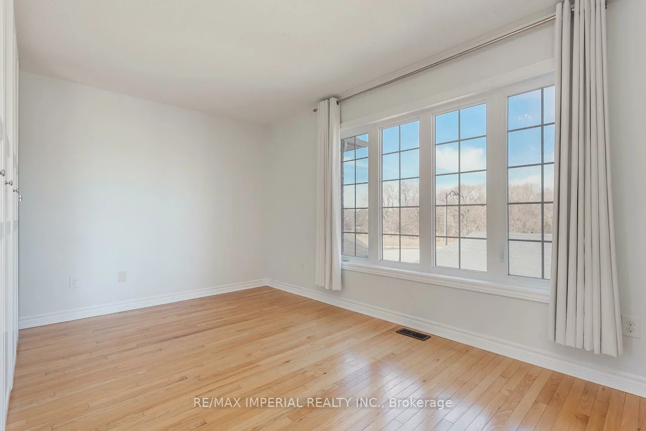 69, Vettese, Box Grove, Markham