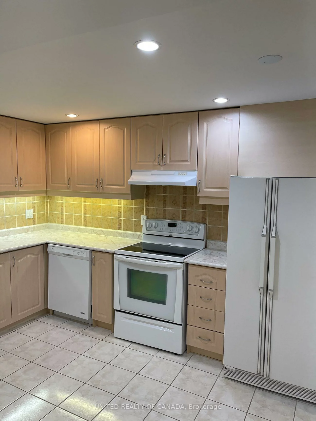 23, Bradgate, Thornlea, Markham