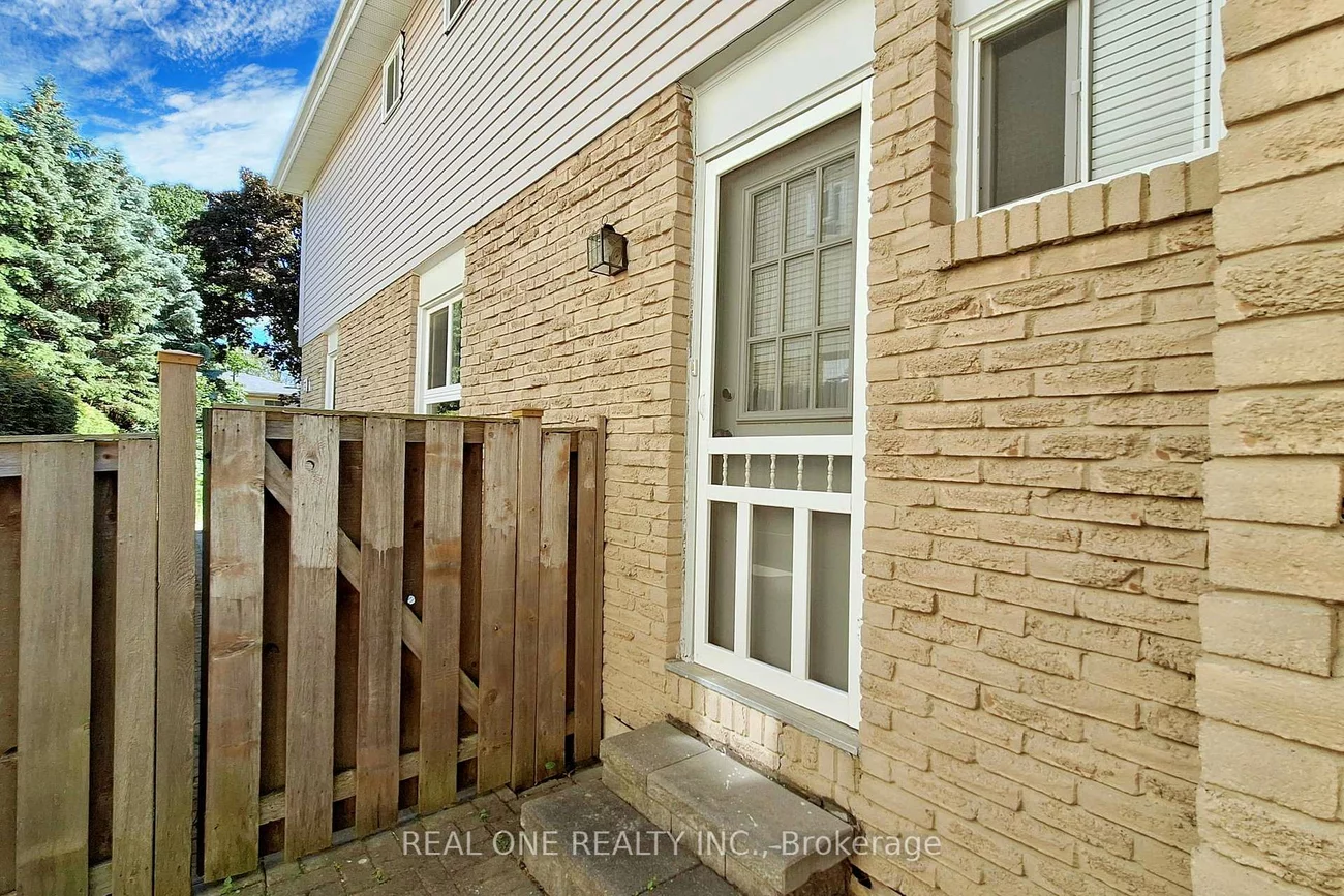 86, Breckonwood, Aileen-Willowbrook, Markham
