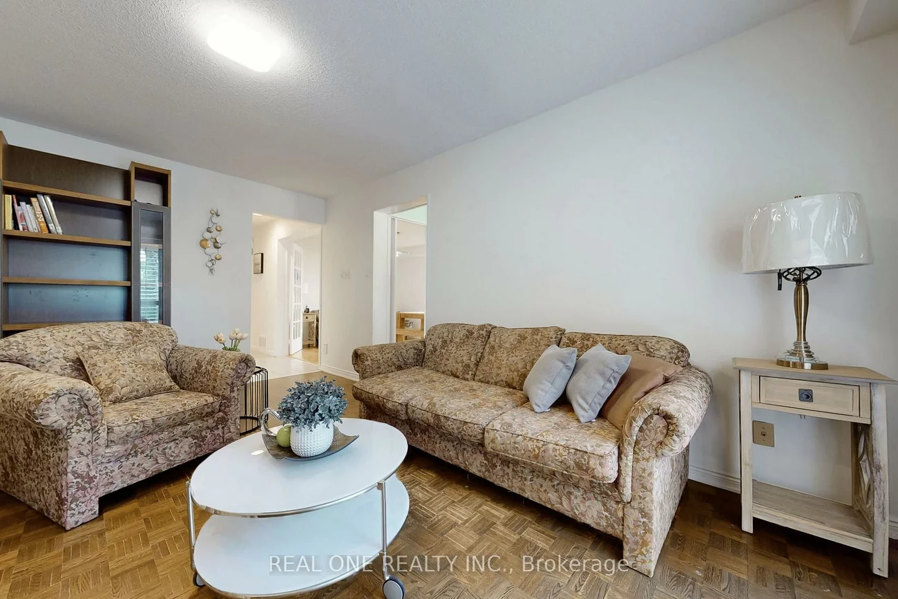 86, Breckonwood, Aileen-Willowbrook, Markham