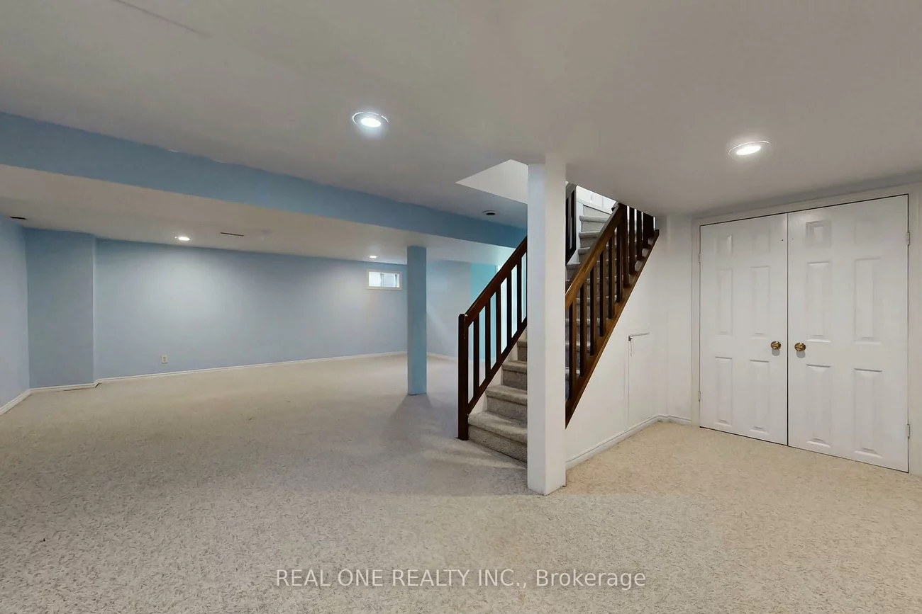 86, Breckonwood, Aileen-Willowbrook, Markham