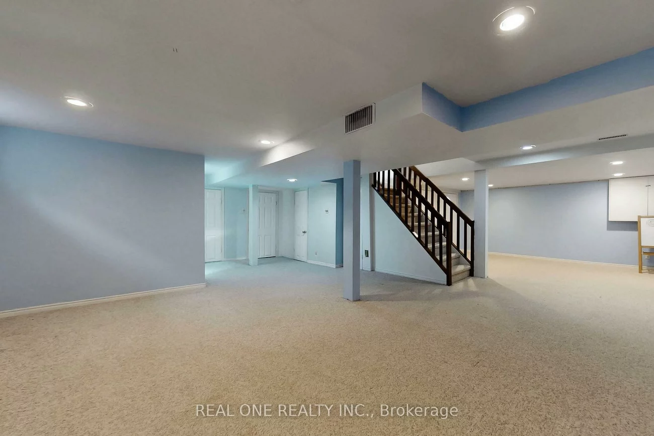 86, Breckonwood, Aileen-Willowbrook, Markham