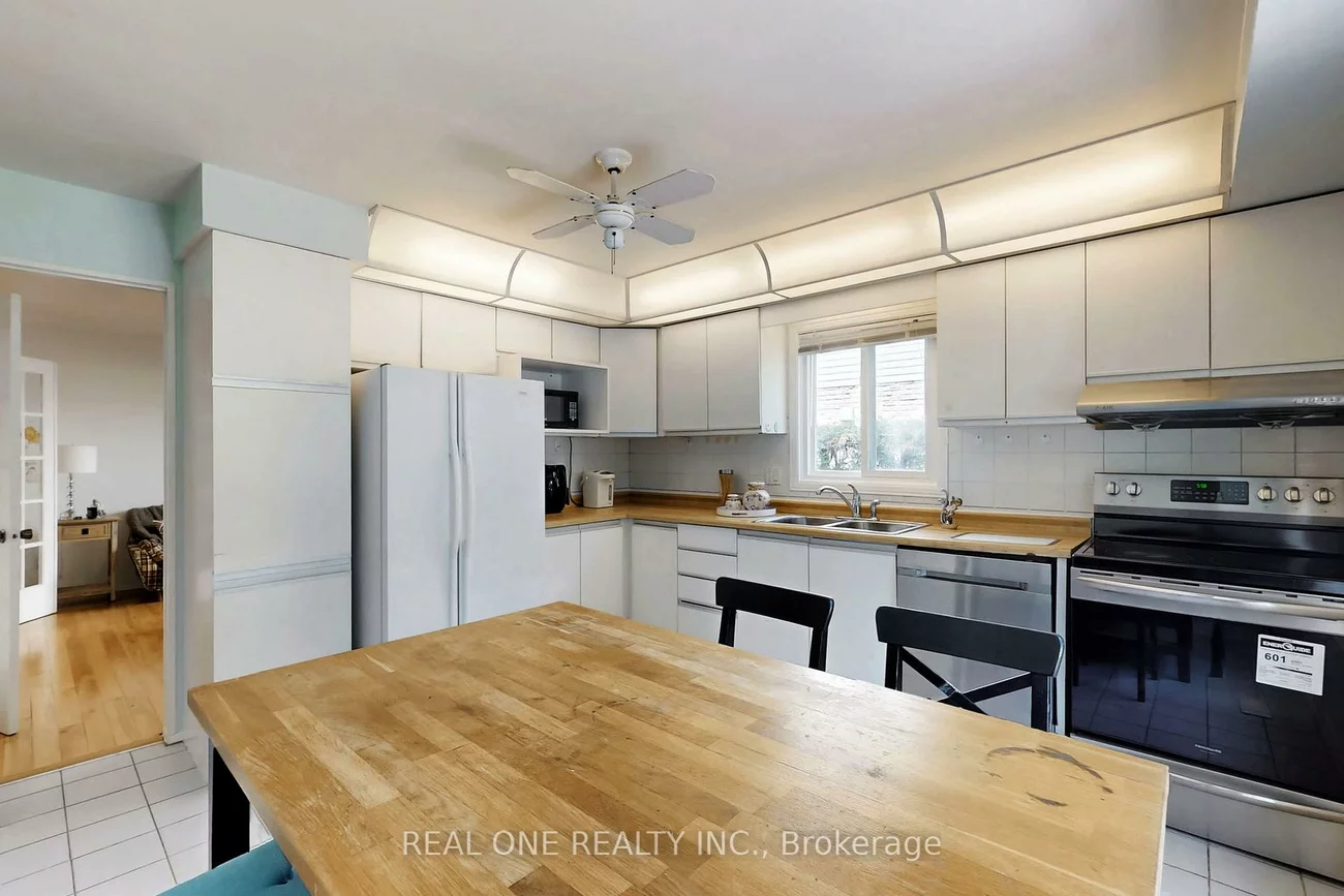 86, Breckonwood, Aileen-Willowbrook, Markham