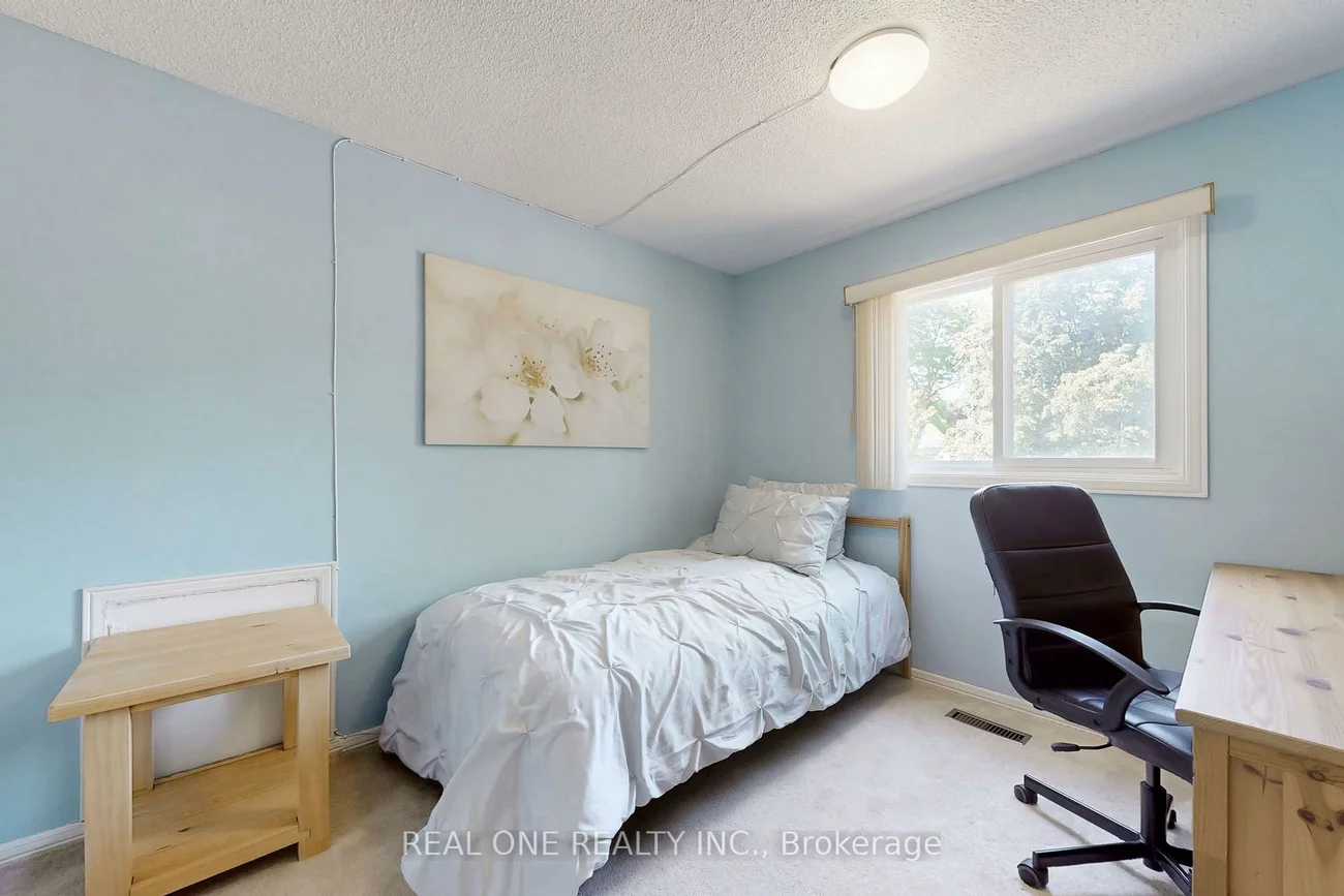 86, Breckonwood, Aileen-Willowbrook, Markham