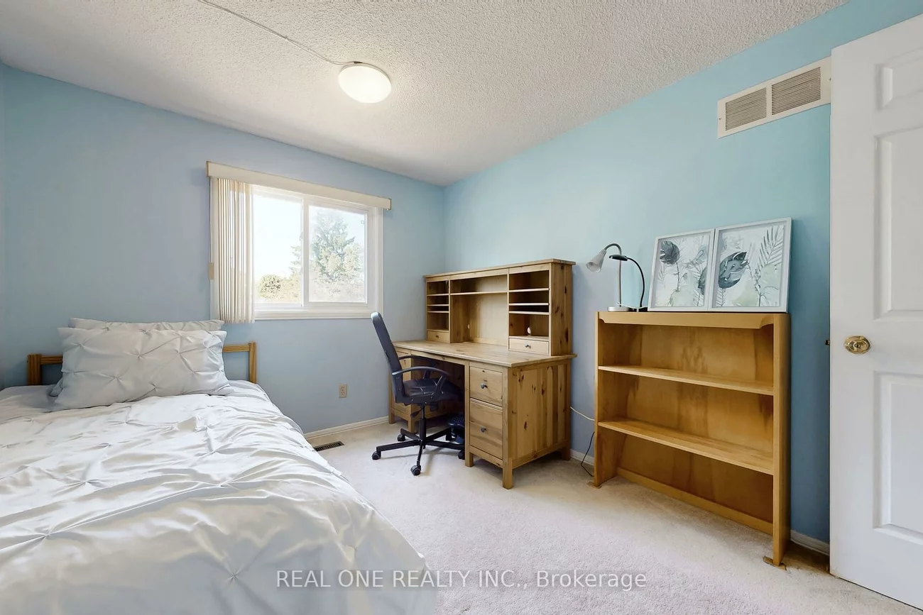 86, Breckonwood, Aileen-Willowbrook, Markham