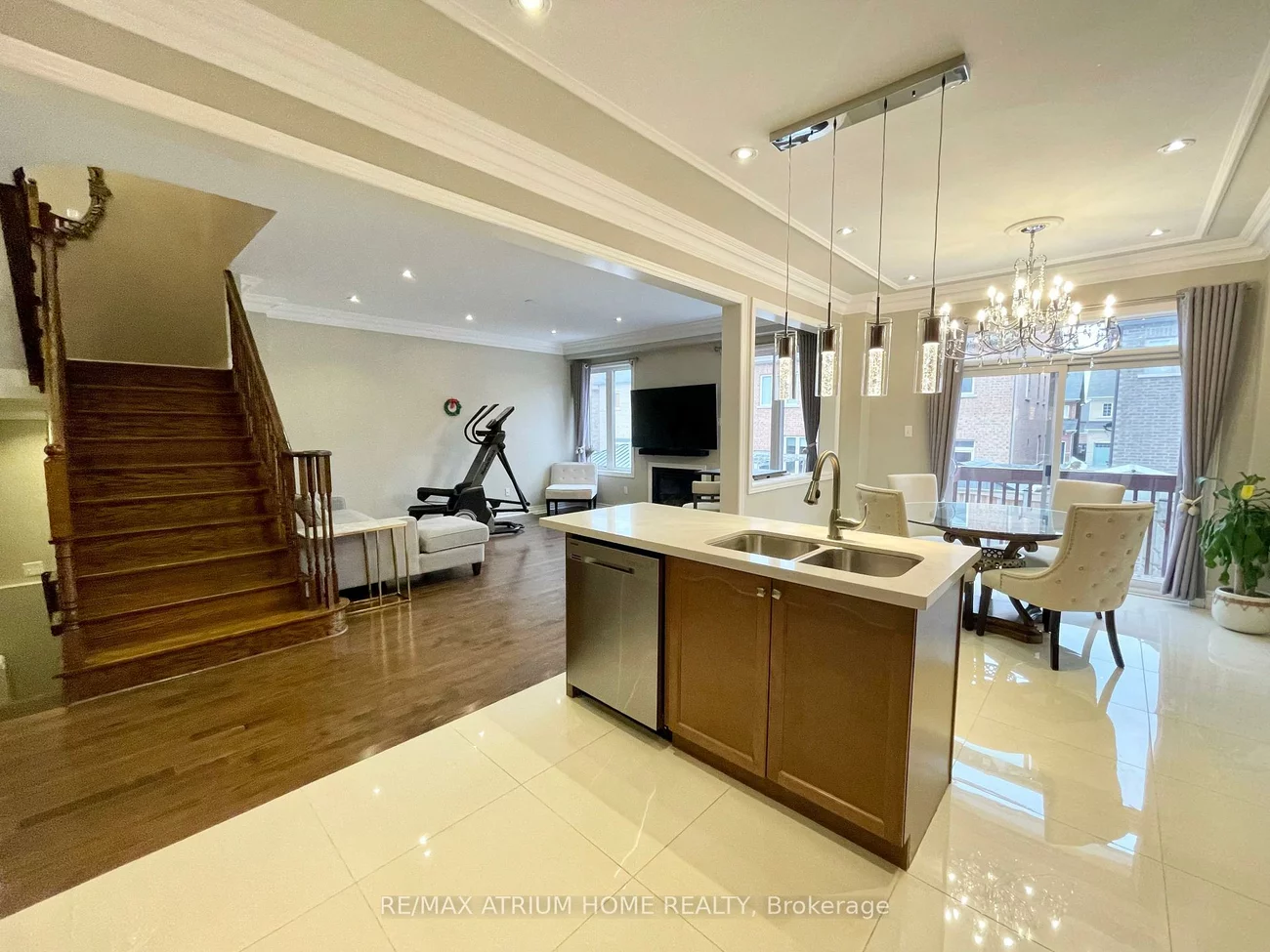 55, Hua Du, Berczy, Markham