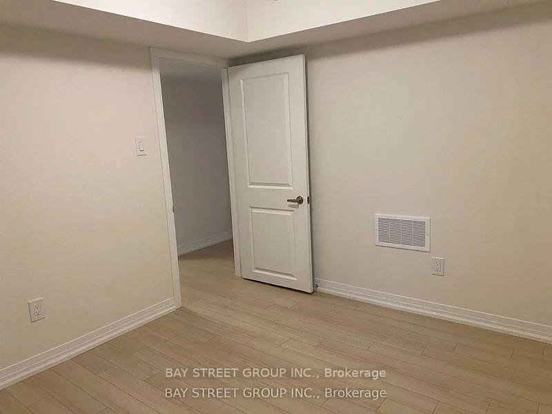 15, Sissons, Cedar Grove, Markham