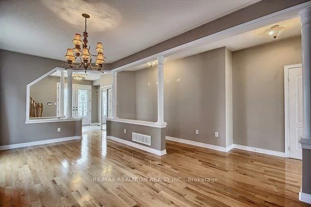 73, Adastra, Victoria Manor-Jennings Gate, Markham