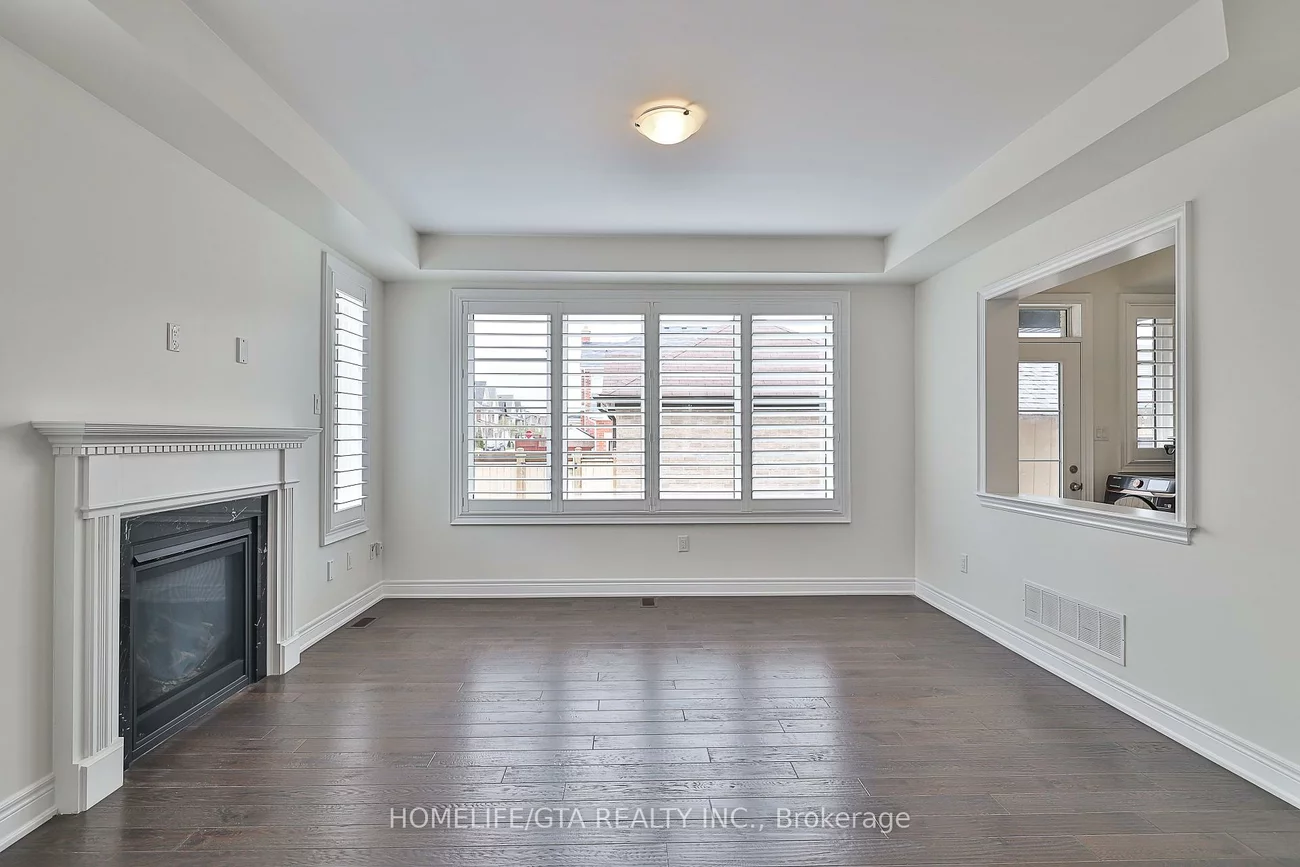 17, Couloir, Cornell, Markham