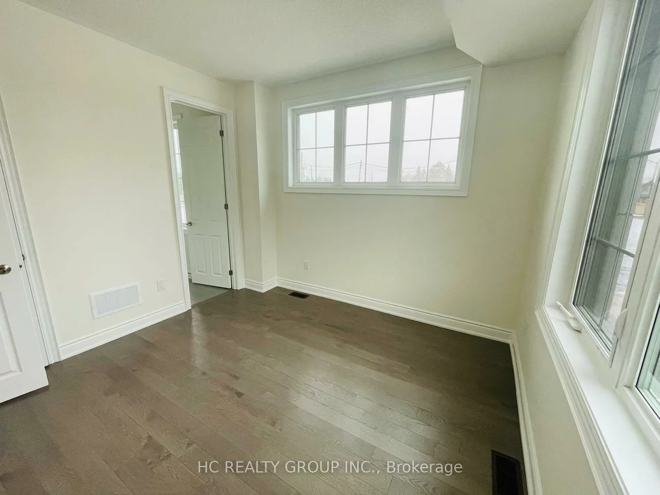 117, Thomas Frisby Jr., Victoria Square, Markham