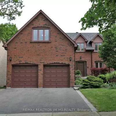 102, Briarwood, Unionville, Markham