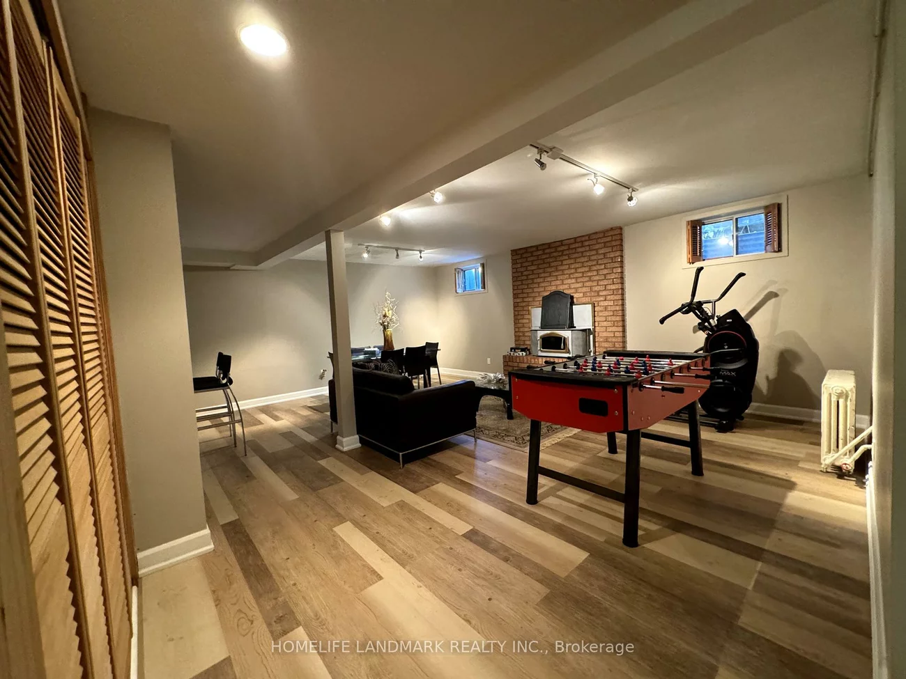 174, Steeles, Grandview, Markham