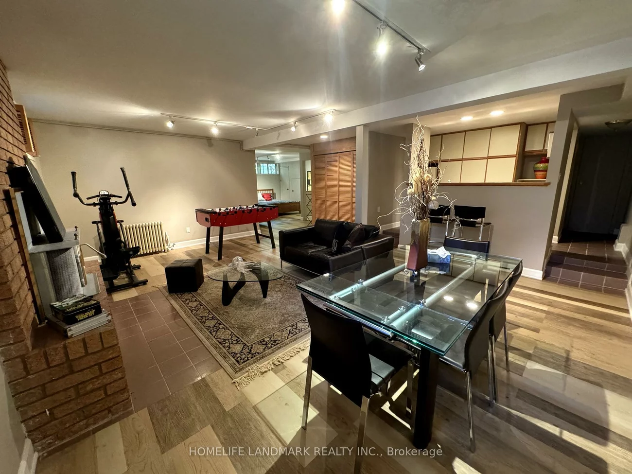 174, Steeles, Grandview, Markham