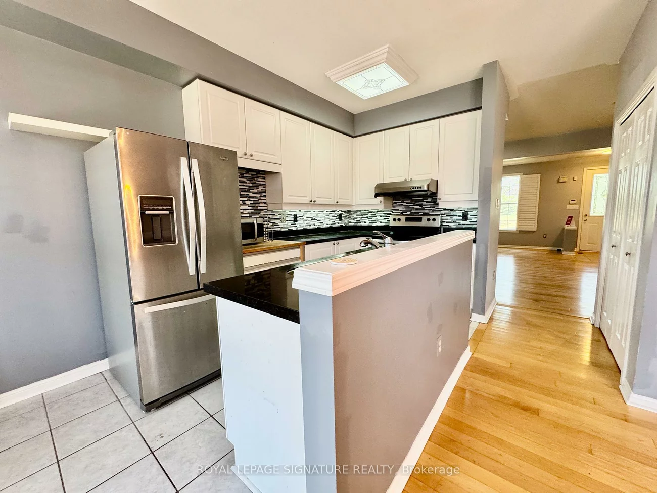 77, White's Hill, Cornell, Markham