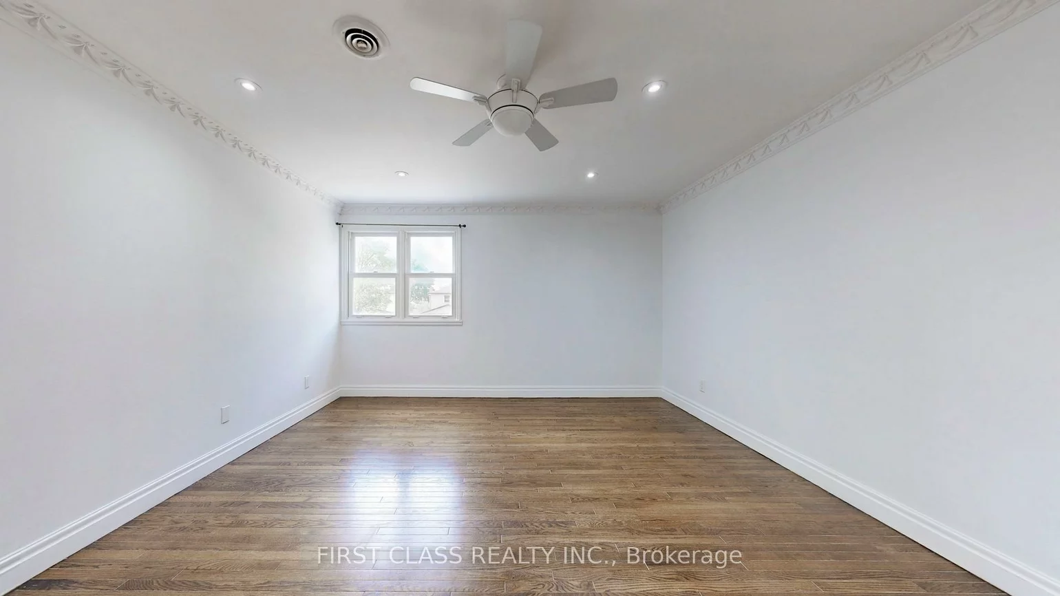 34, Ferrah, Unionville, Markham
