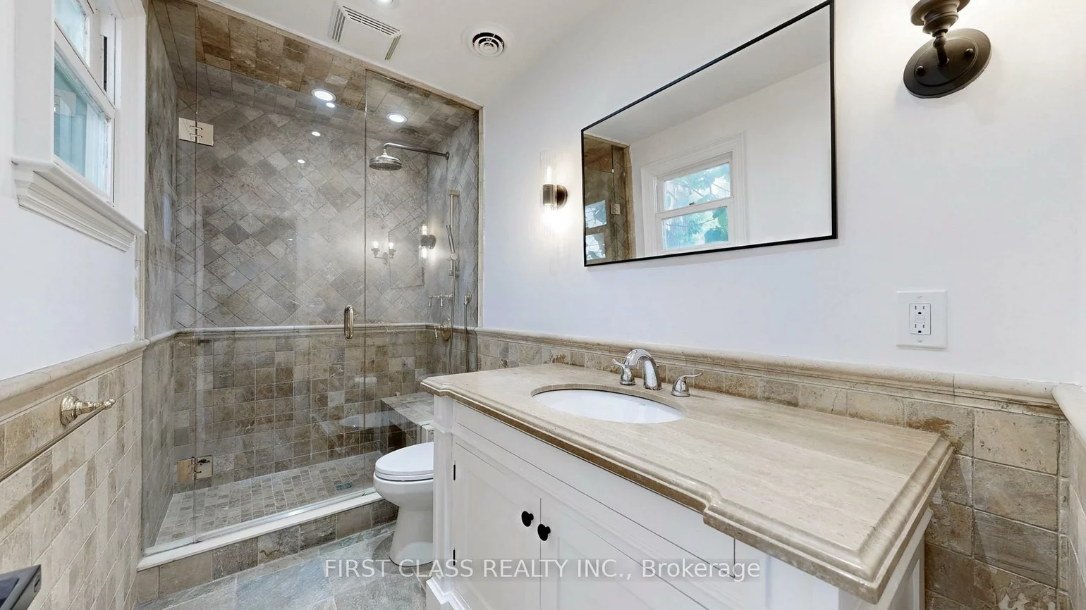 34, Ferrah, Unionville, Markham