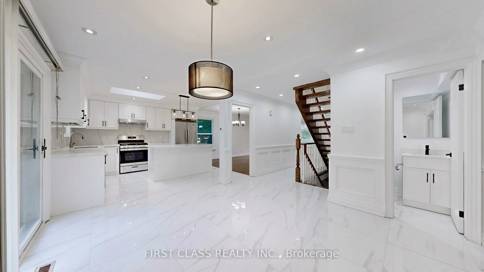 34, Ferrah, Unionville, Markham