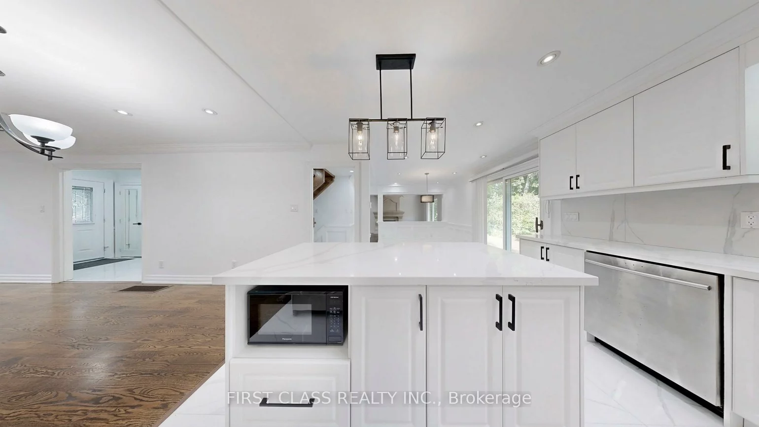 34, Ferrah, Unionville, Markham