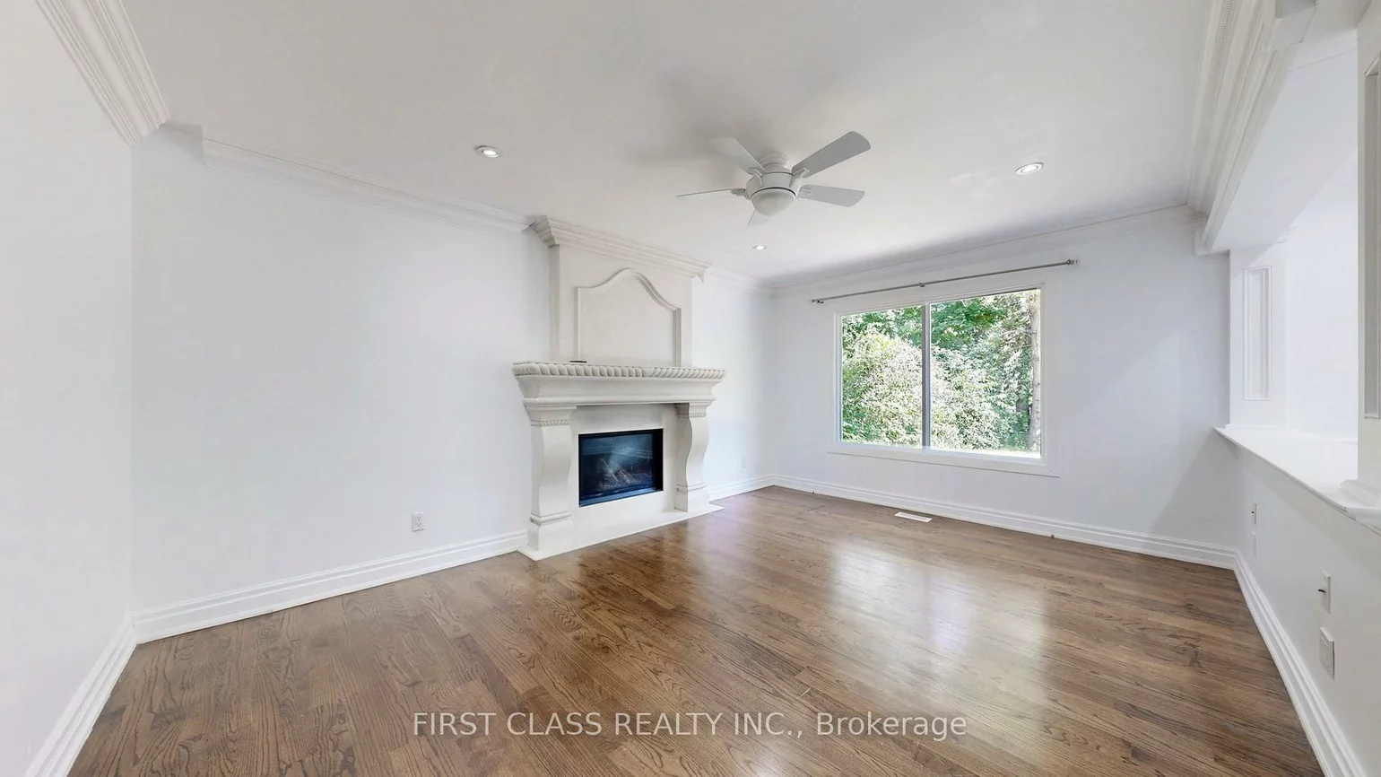 34, Ferrah, Unionville, Markham