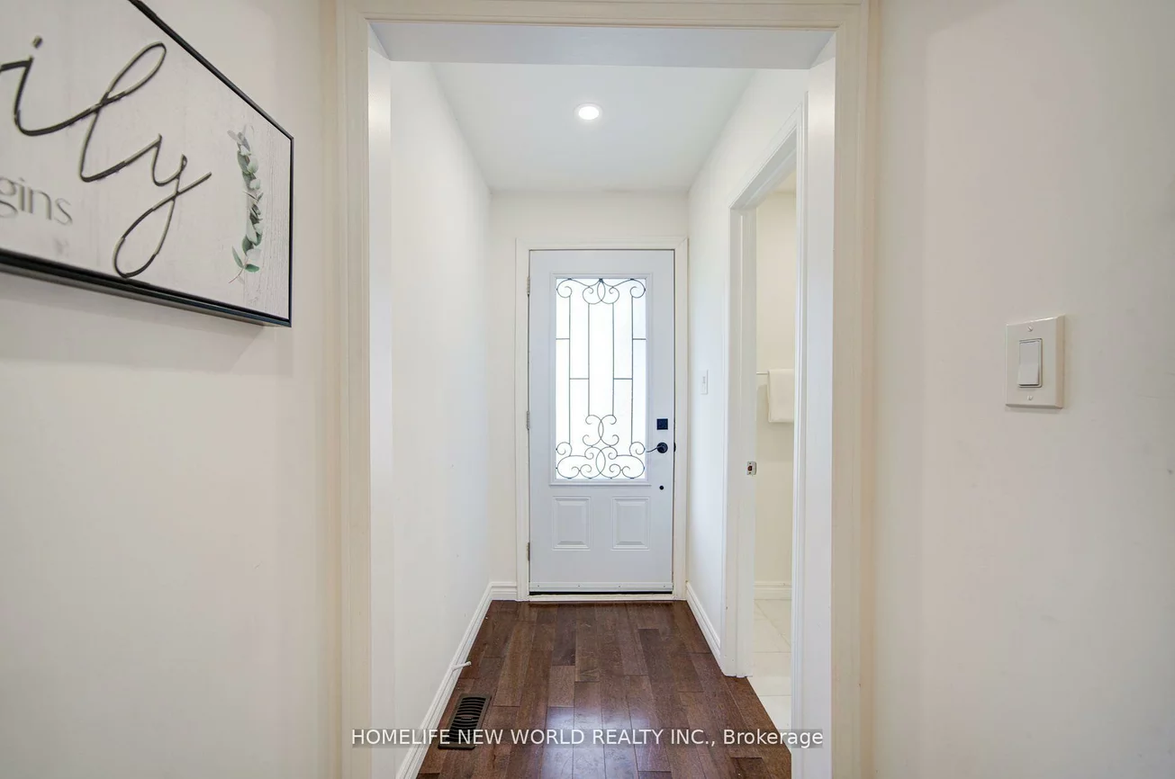 125, Major Buttons, Sherwood-Amberglen, Markham