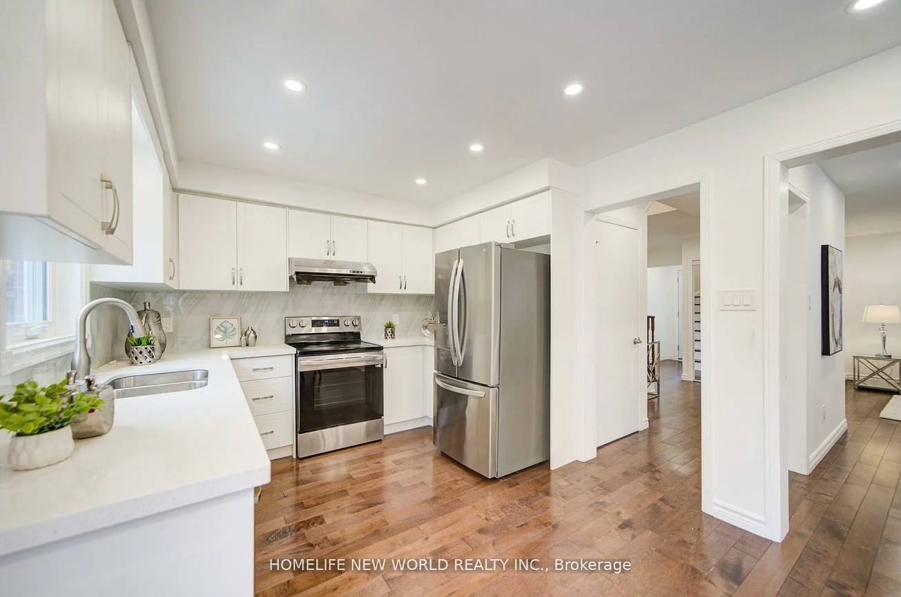 125, Major Buttons, Sherwood-Amberglen, Markham