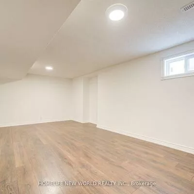 125, Major Buttons, Sherwood-Amberglen, Markham