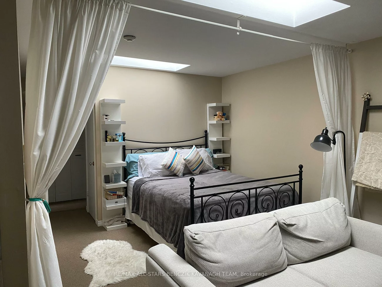 120, Main, Old Markham Village, Markham