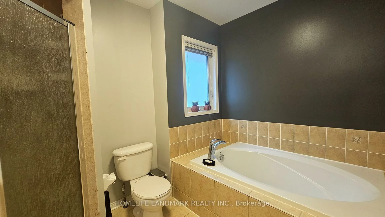 63, Delray, Greensborough, Markham