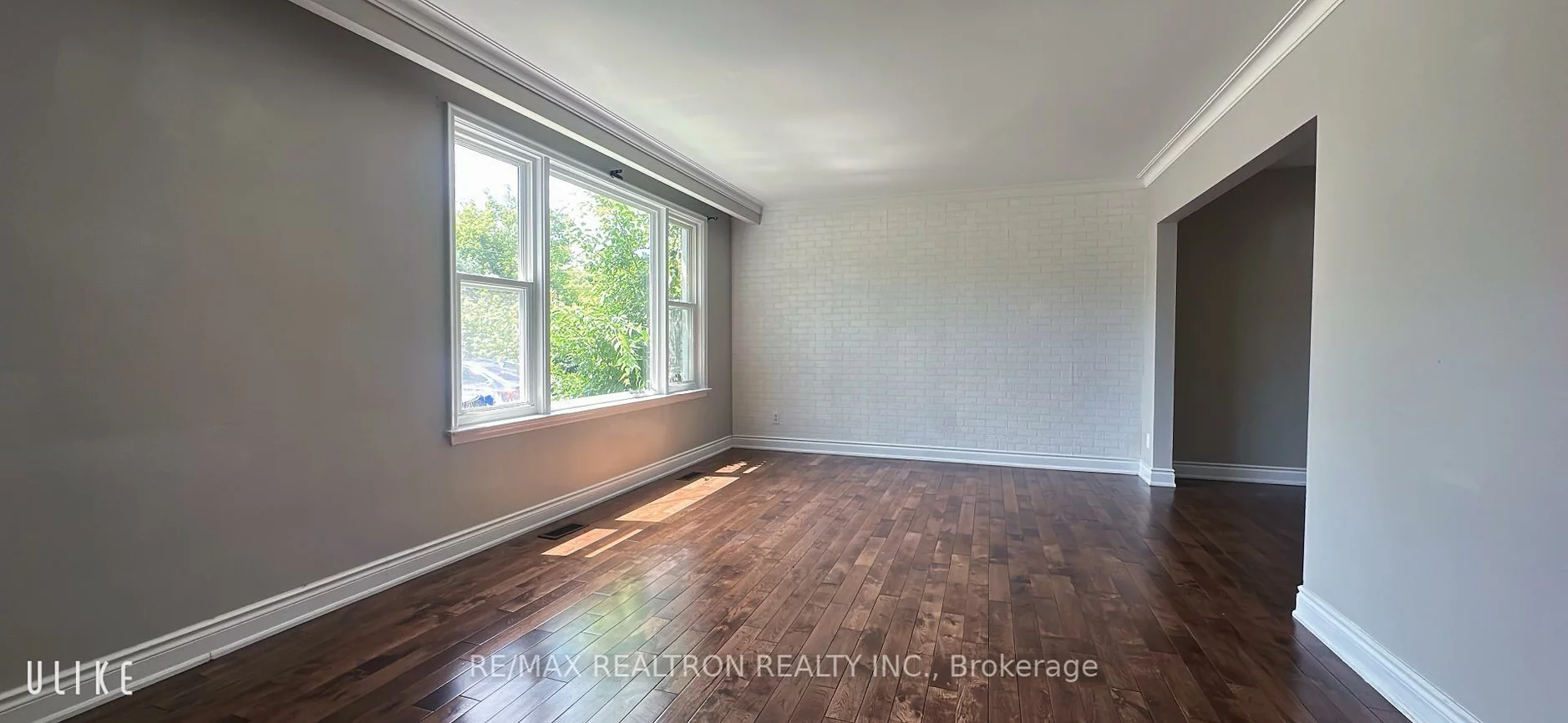34, Clark, Thornhill, Markham