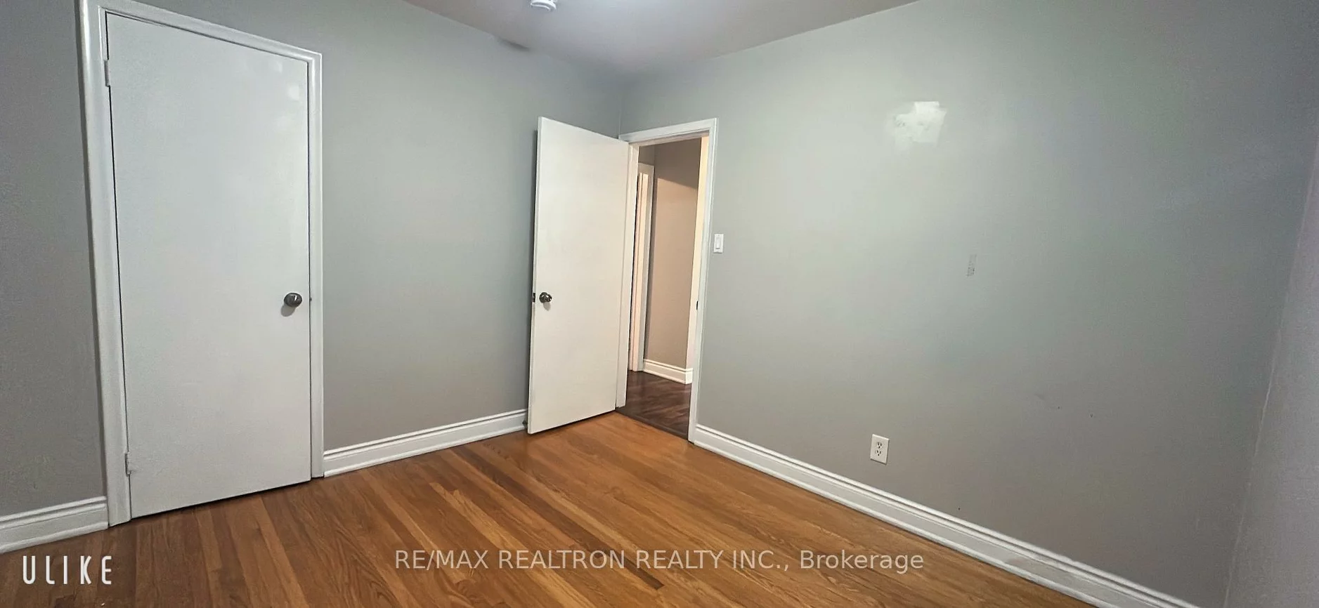 34, Clark, Thornhill, Markham