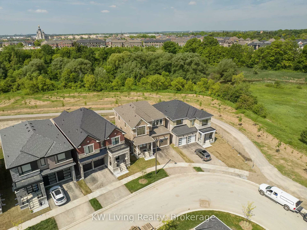 18, Berczy Manor, Victoria Square, Markham