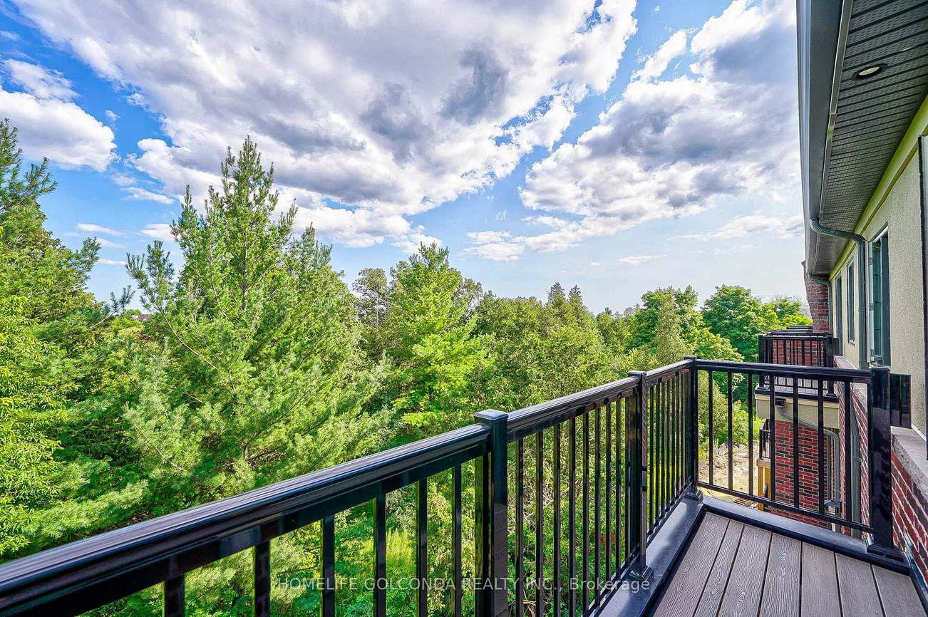 17, West Village, Angus Glen, Markham