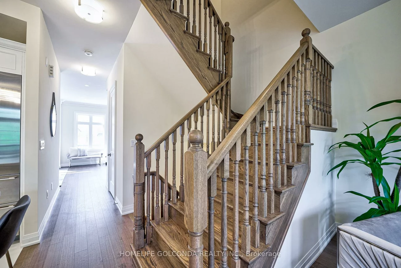 17, West Village, Angus Glen, Markham