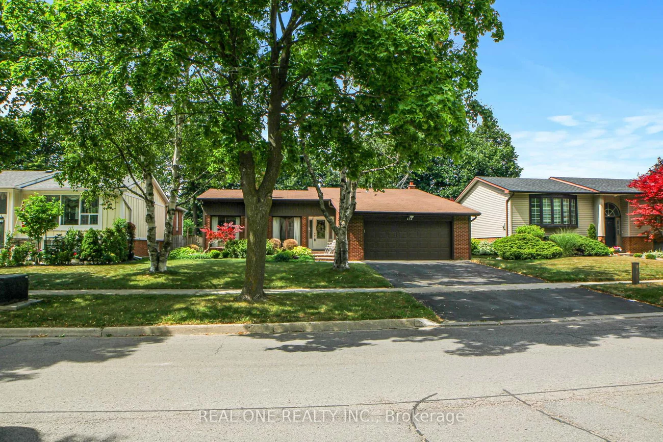 134, Ramona, Markham Village, Markham
