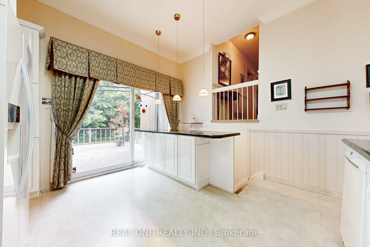 134, Ramona, Markham Village, Markham