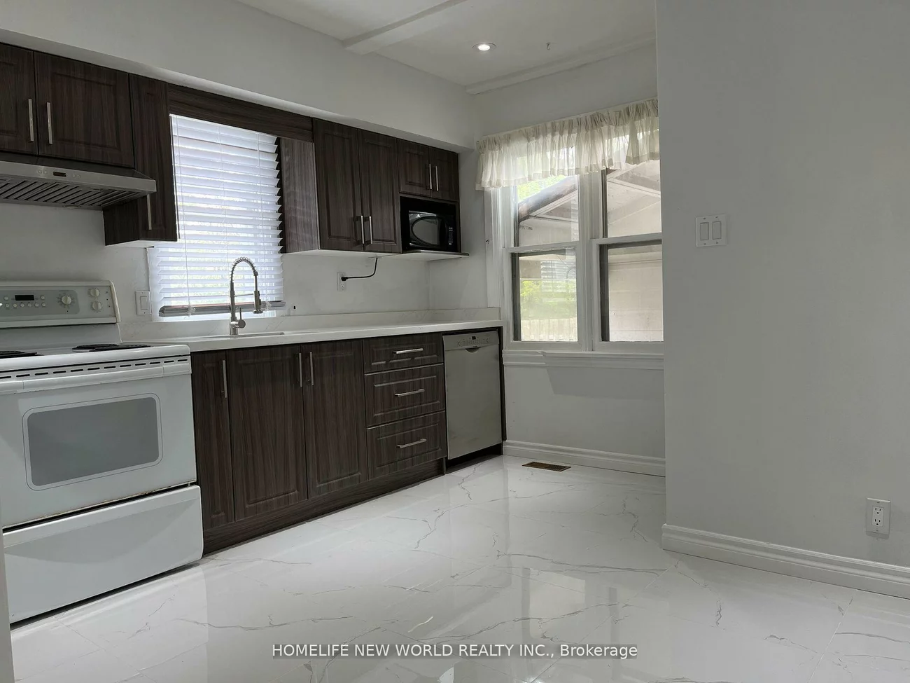 4549, 14th, Milliken Mills East, Markham