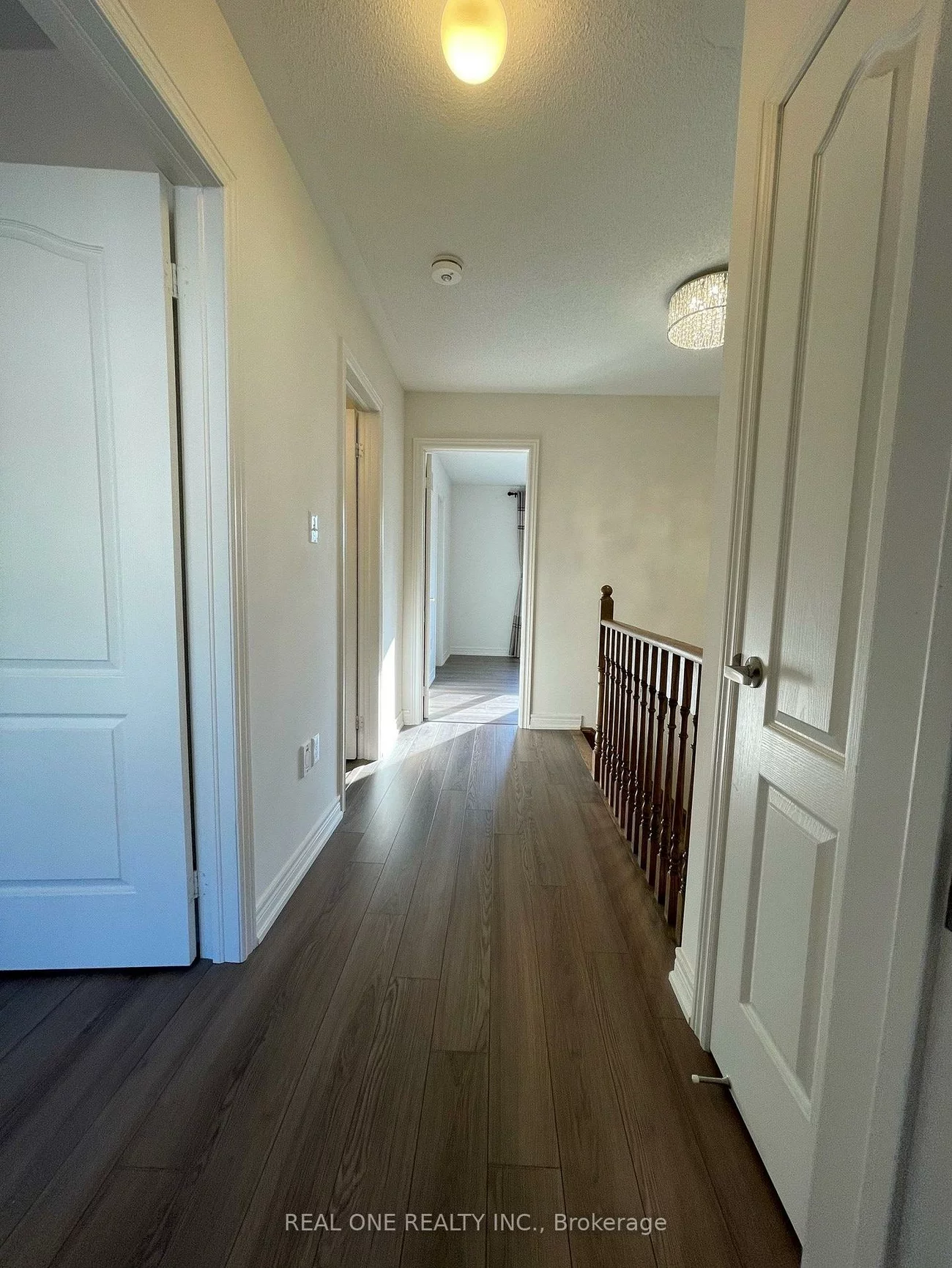 83, Roy Grove, Greensborough, Markham
