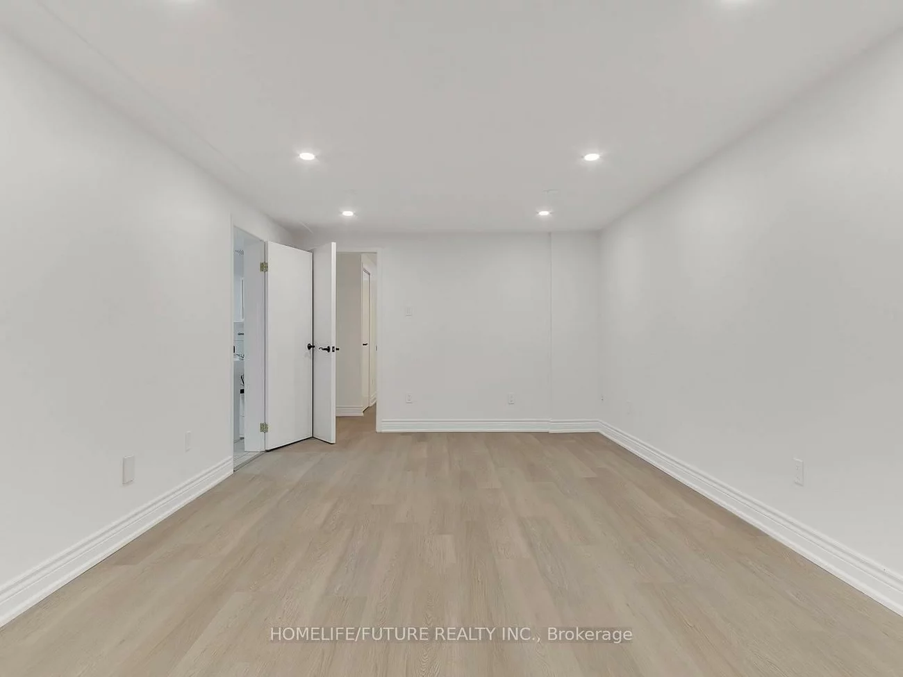 250, Woodhall, Milliken Mills East, Markham
