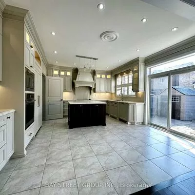 56, Busch, Berczy, Markham