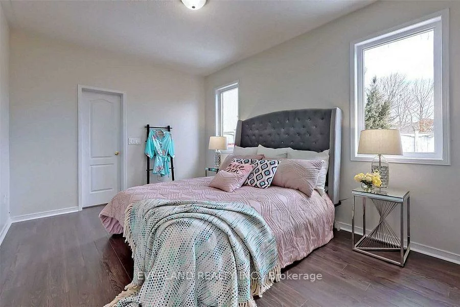 19, Cliveden PI, Berczy, Markham